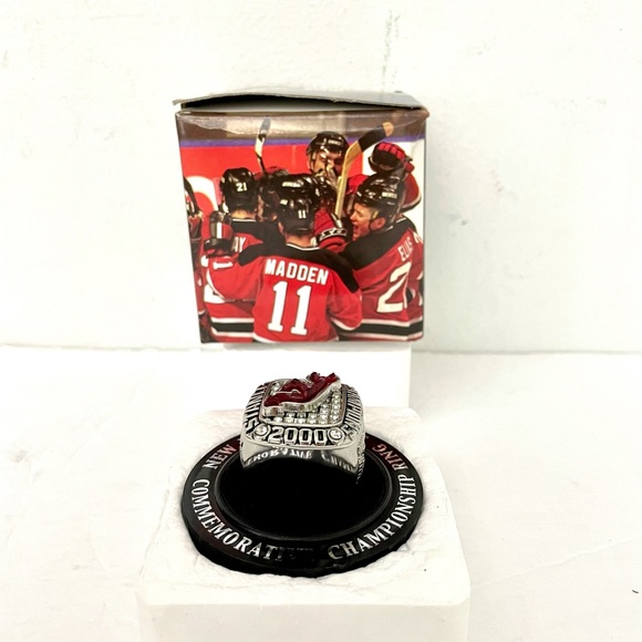 NWT New Jersey Devils ring - Picture 2 of 16